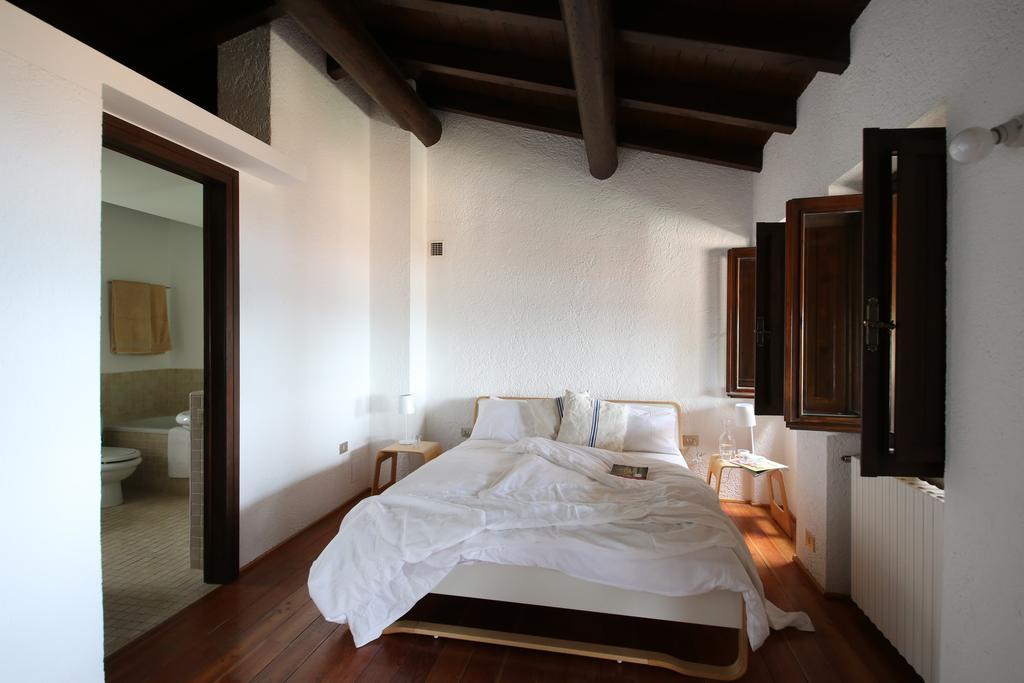 Il Chiostrino Bed & Breakfast Gardone Riviera Room photo